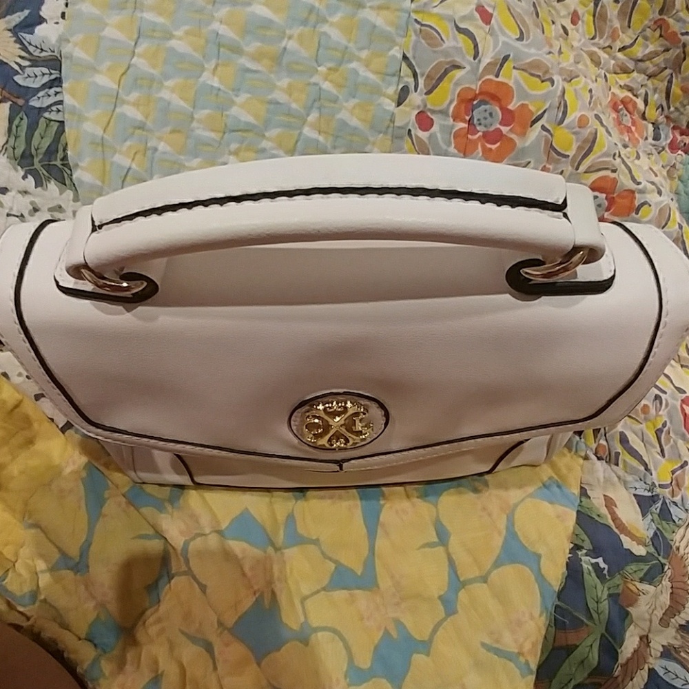 NOT NEW - Christian Lacroix White Handbag with Gold Accents… in good condition - Picture 7 of 8